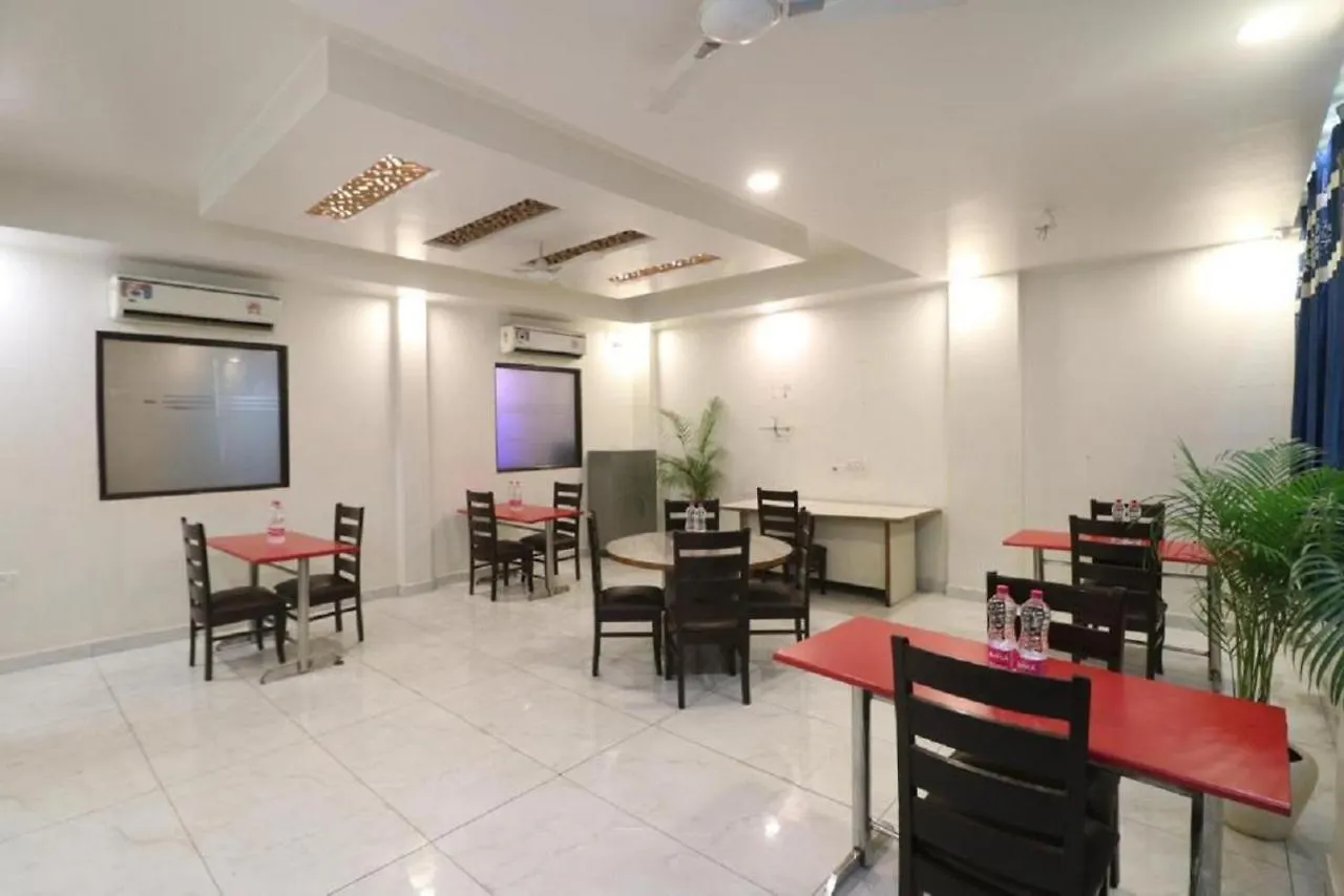 Bed & Breakfast Majestic Park B & B At Delhi Airport New Delhi