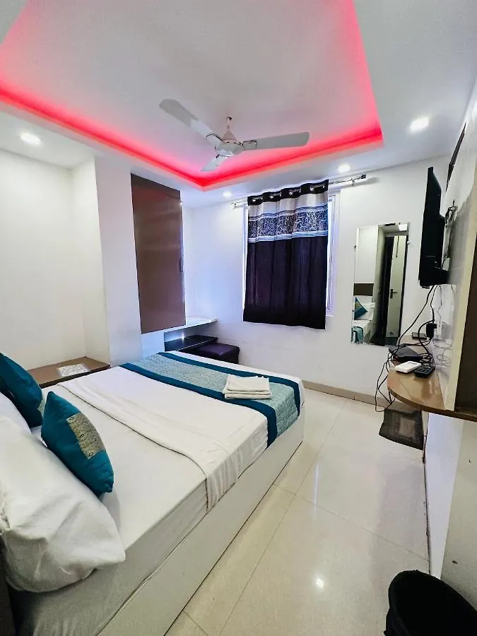 Bed & Breakfast Majestic Park B & B At Delhi Airport New Delhi