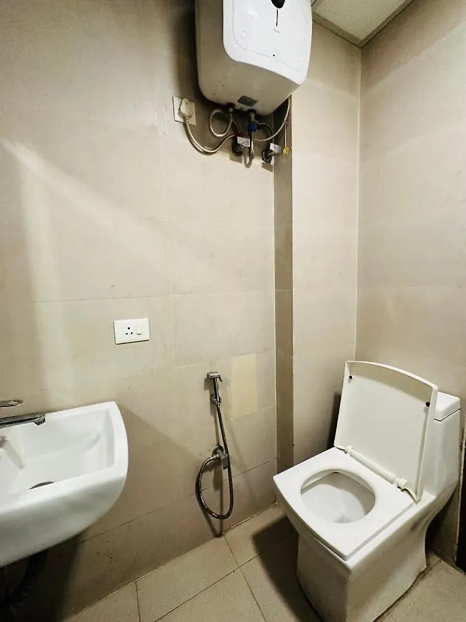 Bed & Breakfast Majestic Park B & B At Delhi Airport New Delhi